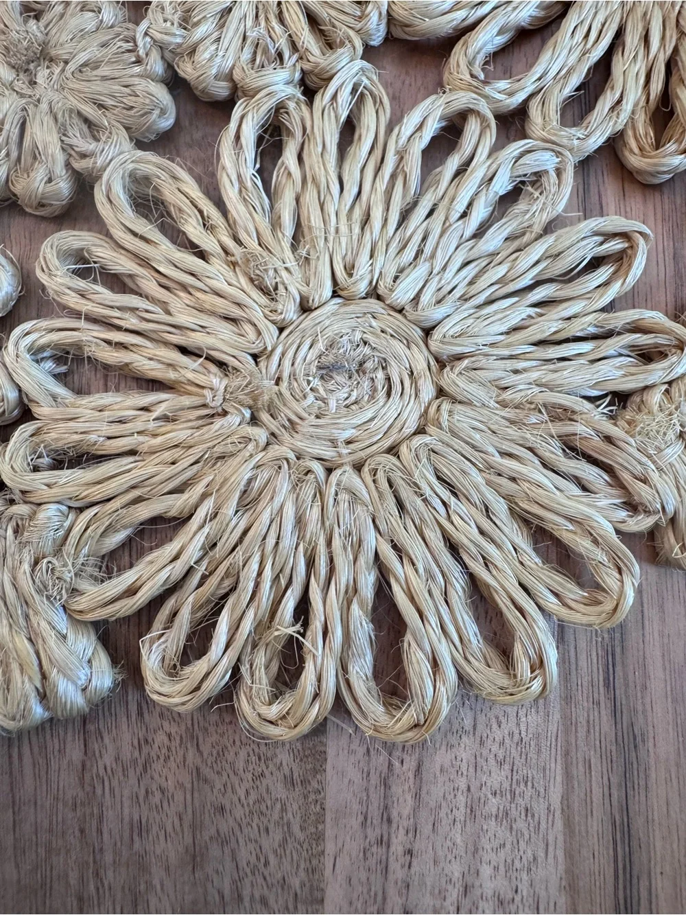Vintage Set 6 Handwoven Straw Floral Placemats Natural Boho Cottage Coastal Farm